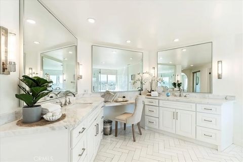 Tiny photo for 22792 Orellana, Mission Viejo, CA 92691 (MLS # OC25244163)