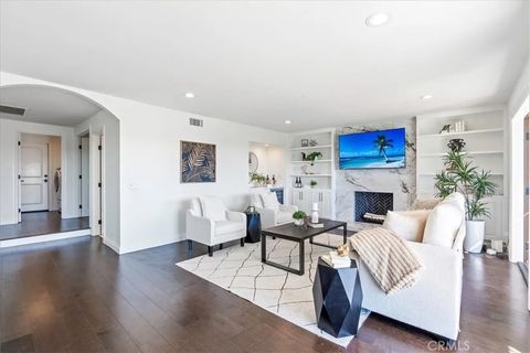 Tiny photo for 22792 Orellana, Mission Viejo, CA 92691 (MLS # OC25244163)