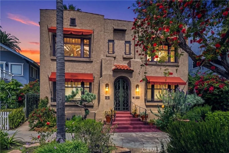3409 E 2nd