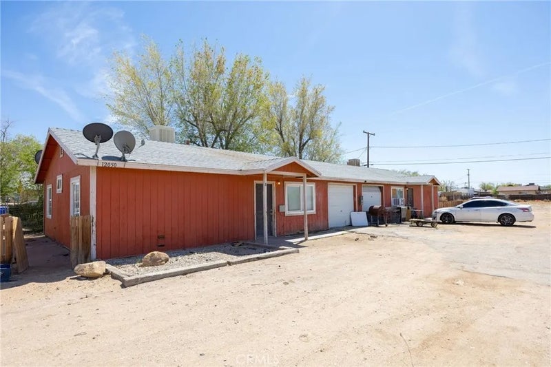 12050 Sand Ave