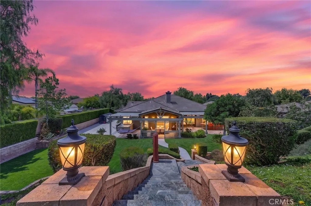 2020 Avocado Knoll Lane