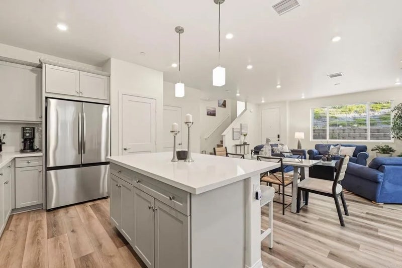 1811 Red Willow Way