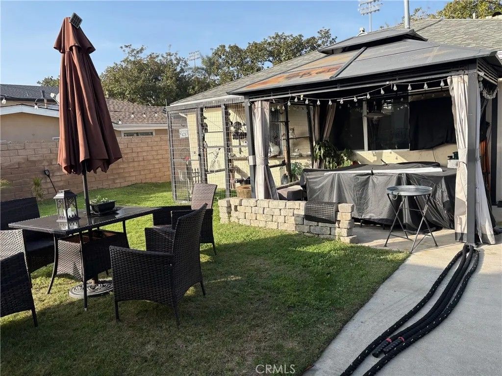 Photo of 2618 182nd Pl, Redondo Beach, CA 90278 (MLS # SB25278133)