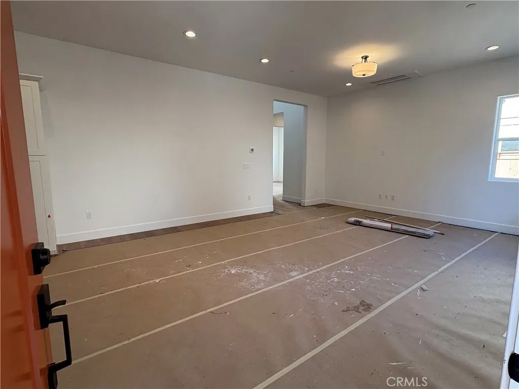 250 Memphis Belle Way