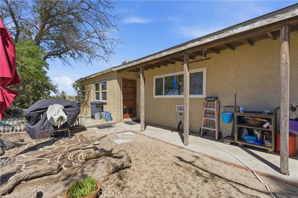 Photo of 12103 E Avenue S Ave, Littlerock, CA 93543 (MLS # JT26089600)