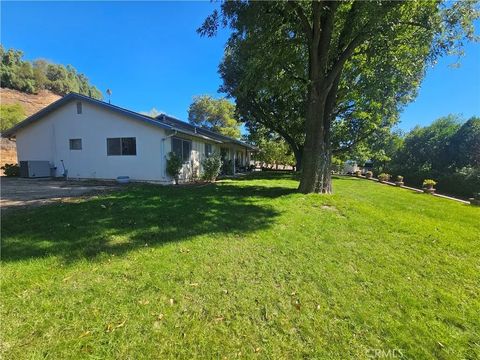 Tiny photo for 12687 Vista Drive, Colton, CA 92324 (MLS # IG25241870)