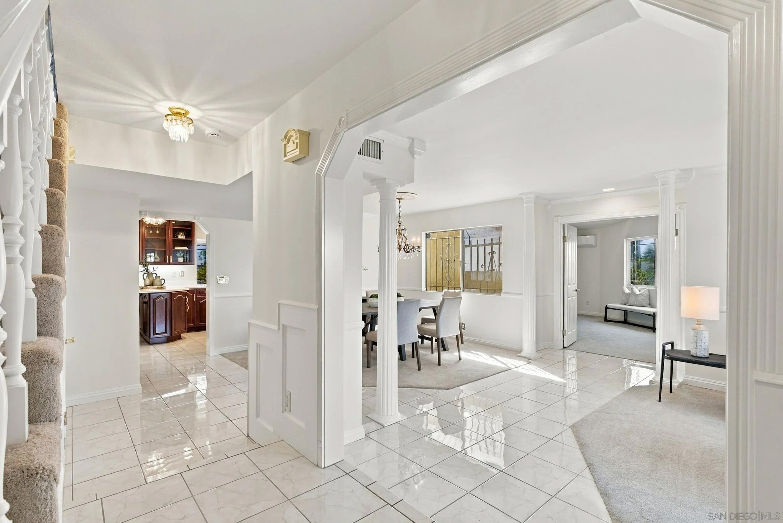 3737 Sinclair Ln