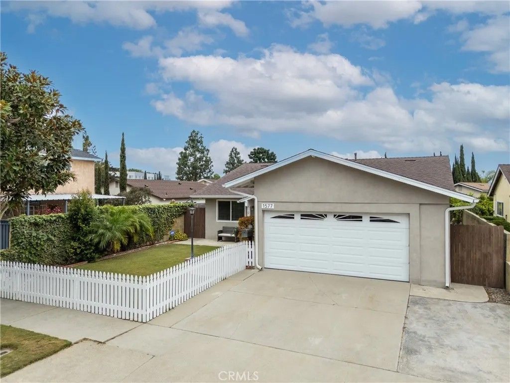Photo of 1577 238th, Harbor City, CA 90710 (MLS # SW25244067)