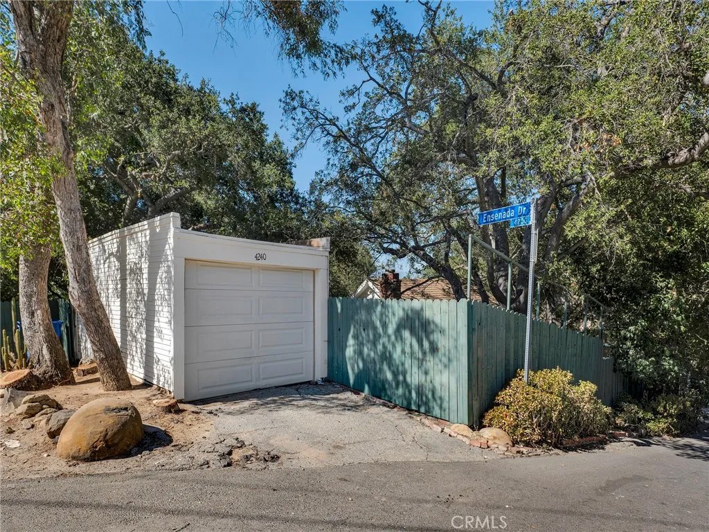 4240 Ensenada Drive
