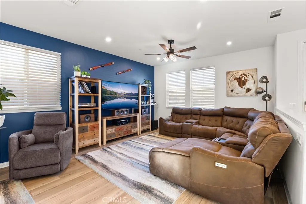 904 Maya Crossing 19