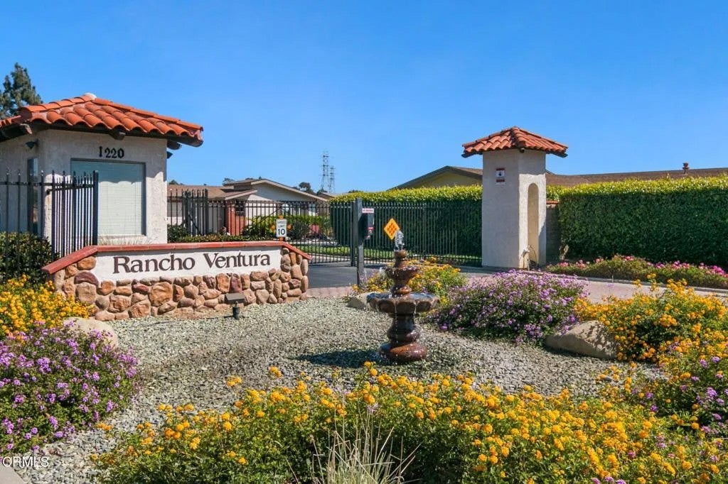 1220 Johnson Drive 107
