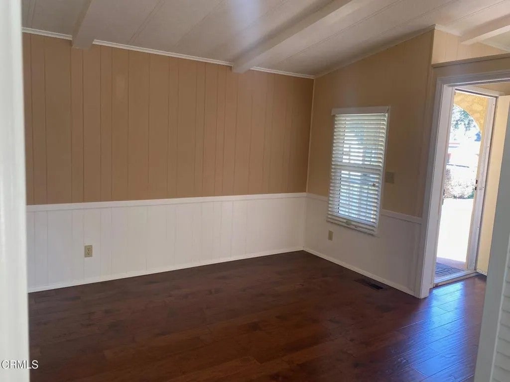 1220 Johnson Drive 107
