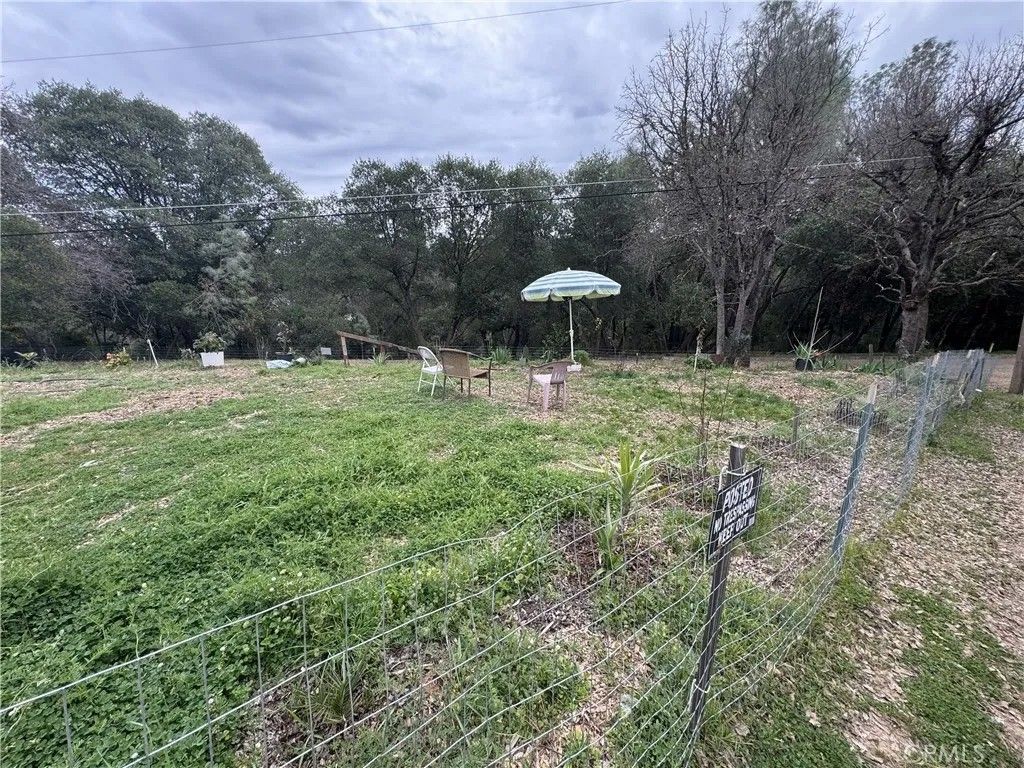 Photo of 5344 Spruce Ave, Clearlake, CA 95422 (MLS # LC26034364)