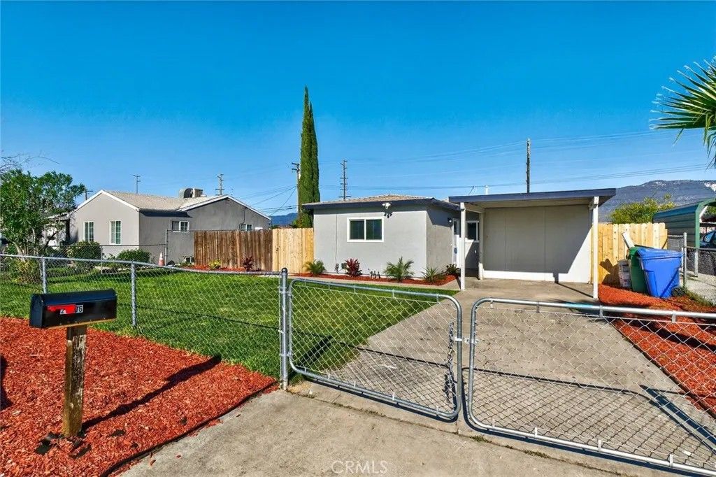 Photo of 25006 Union St, San Bernardino, CA 92410 (MLS # CV26013810)
