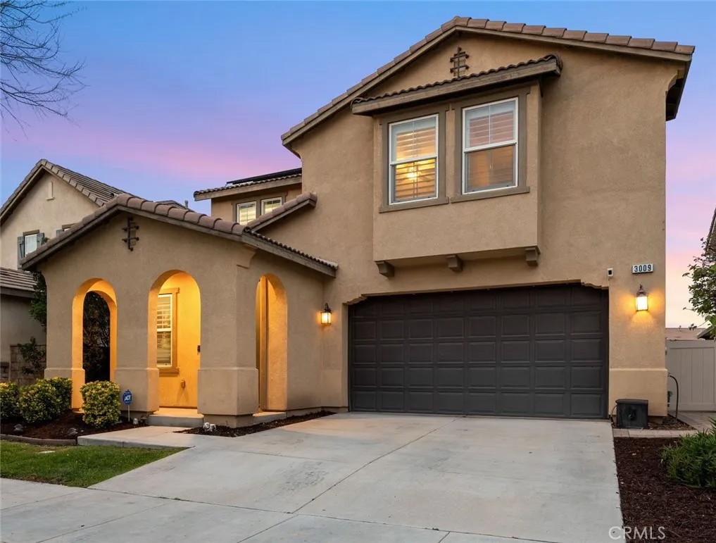 3009 E Arbor Lane