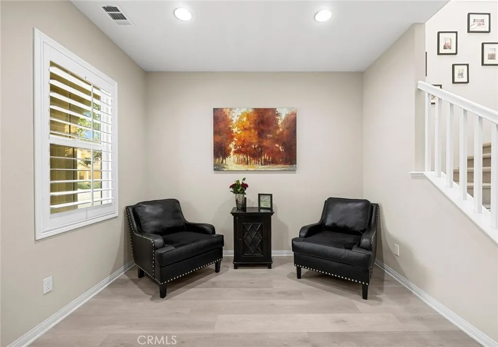 3009 E Arbor Lane