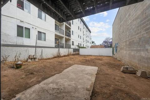 Tiny photo for 254 17Th Street, San Diego, CA 92101 (MLS # PTP2505178)