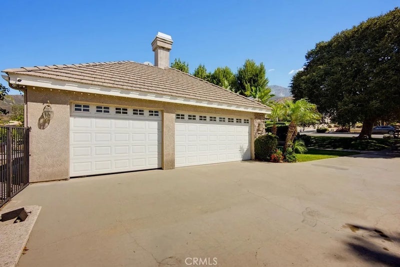 2525 Prospect Drive