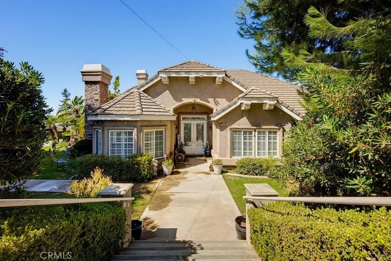 2525 Prospect Drive