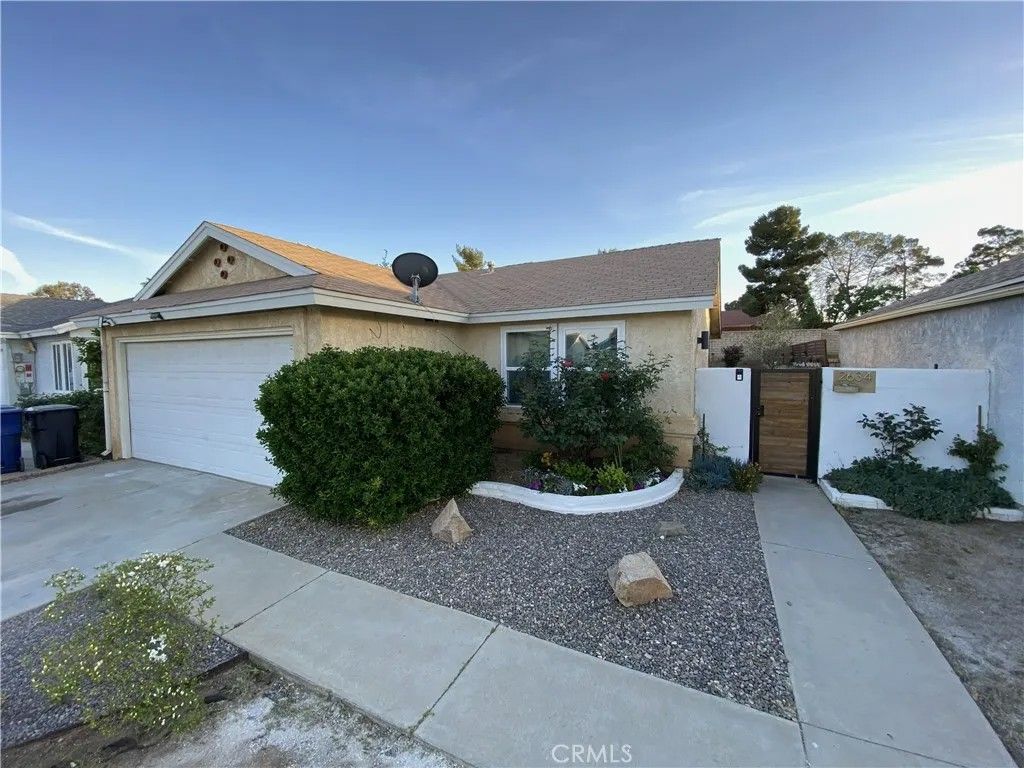 Photo of 2634 Nandina Drive, Palmdale, CA 93550 (MLS # SR26069615)