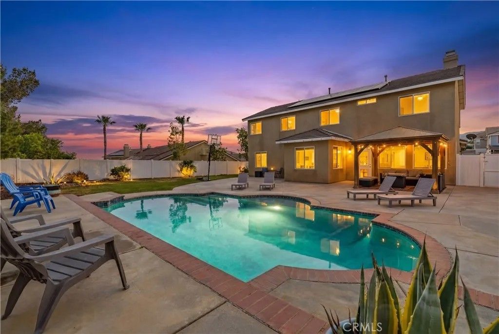 Photo of 7337 Ridge View, Lancaster, CA 93536 (MLS # SR26068028)