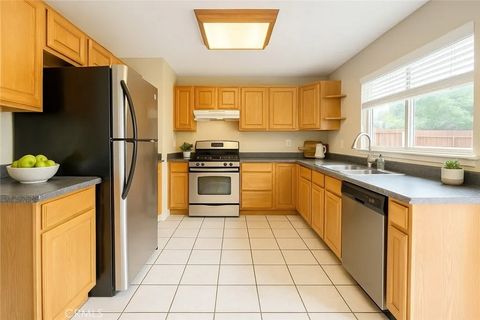 Tiny photo for 7073 New Mexico Dr, Riverside, CA 92506 (MLS # DW25248219)