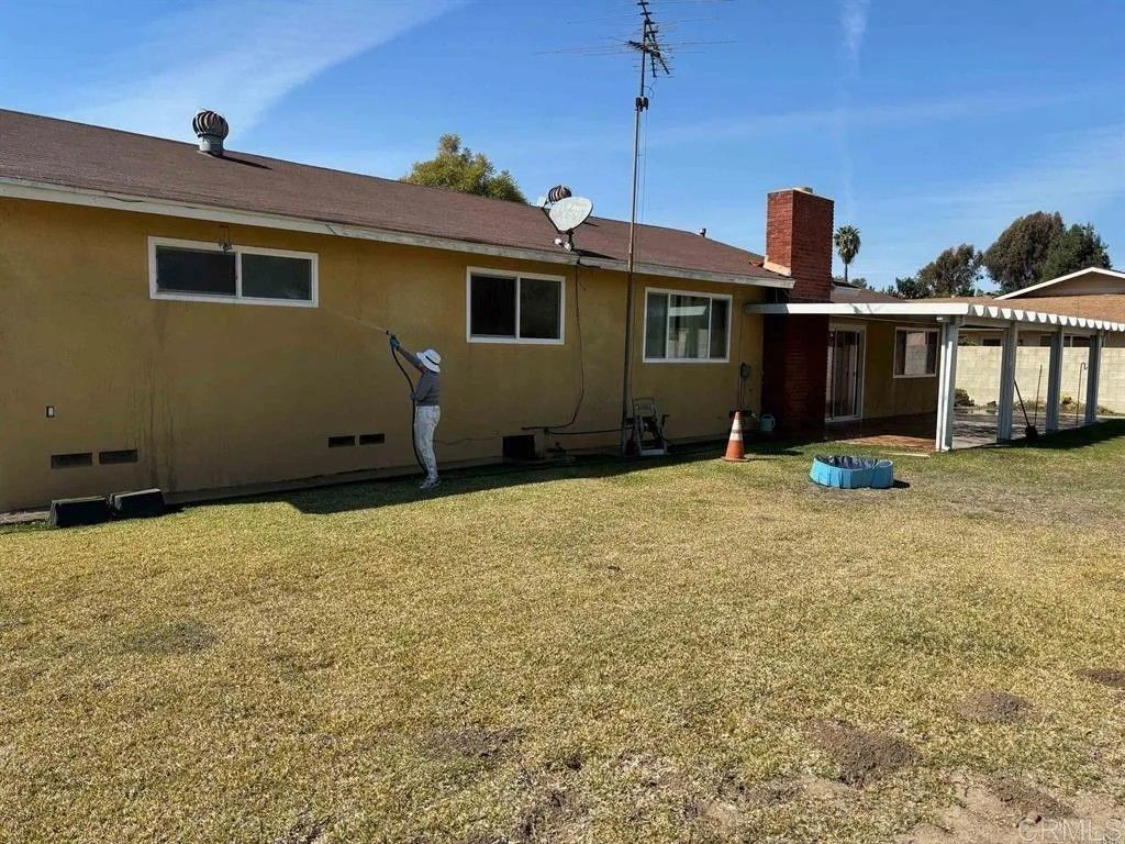 Photo of 3623 Hazelhurst Ct, Bonita, CA 91902 (MLS # PTP2601994)