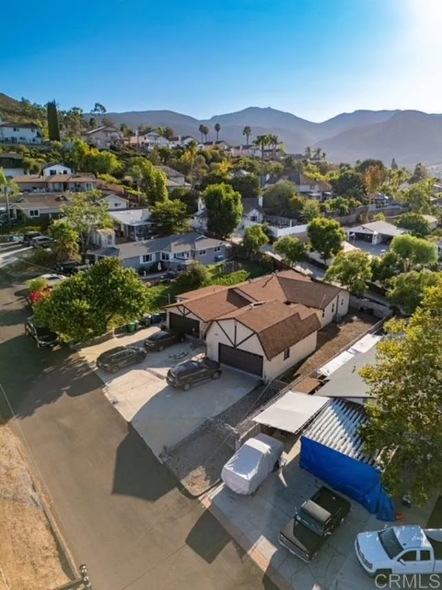 8552 Brodie Lane