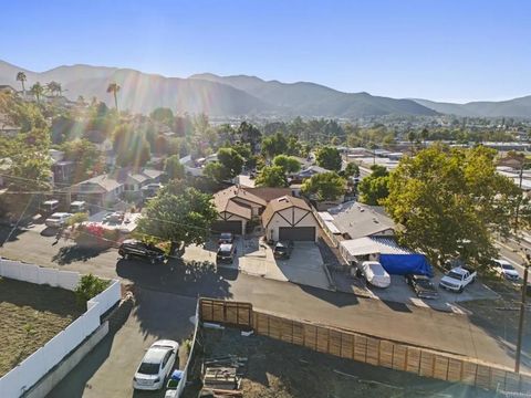 8552 Brodie Lane Santee CA 92071