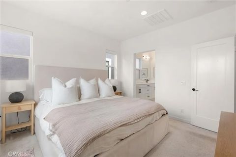 Tiny photo for 519 Caleigh Lane, Costa Mesa, CA 92627 (MLS # OC25236752)