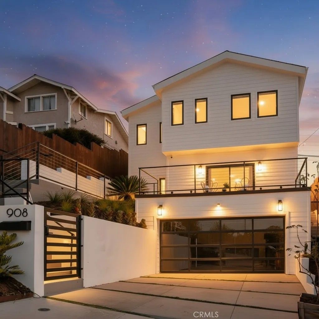 Photo of 908 N Gage Avenue, Los Angeles, CA 90063 (MLS # CV26059697)