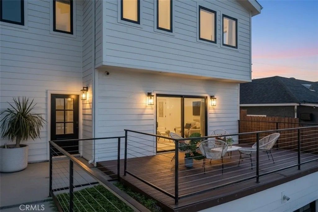 Photo of 908 N Gage Avenue, Los Angeles, CA 90063 (MLS # CV26059697)