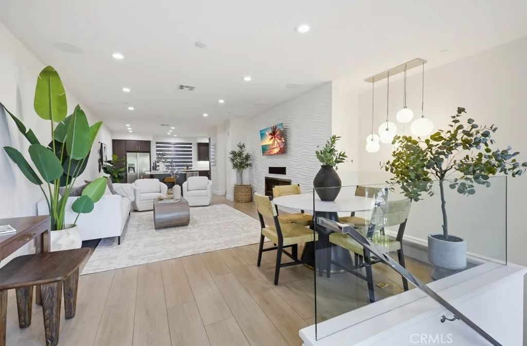 Photo of 53 Gramercy, Irvine, CA 92612 (MLS # NP25265740)