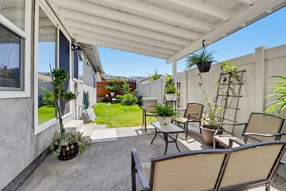 8456 Snow White Drive