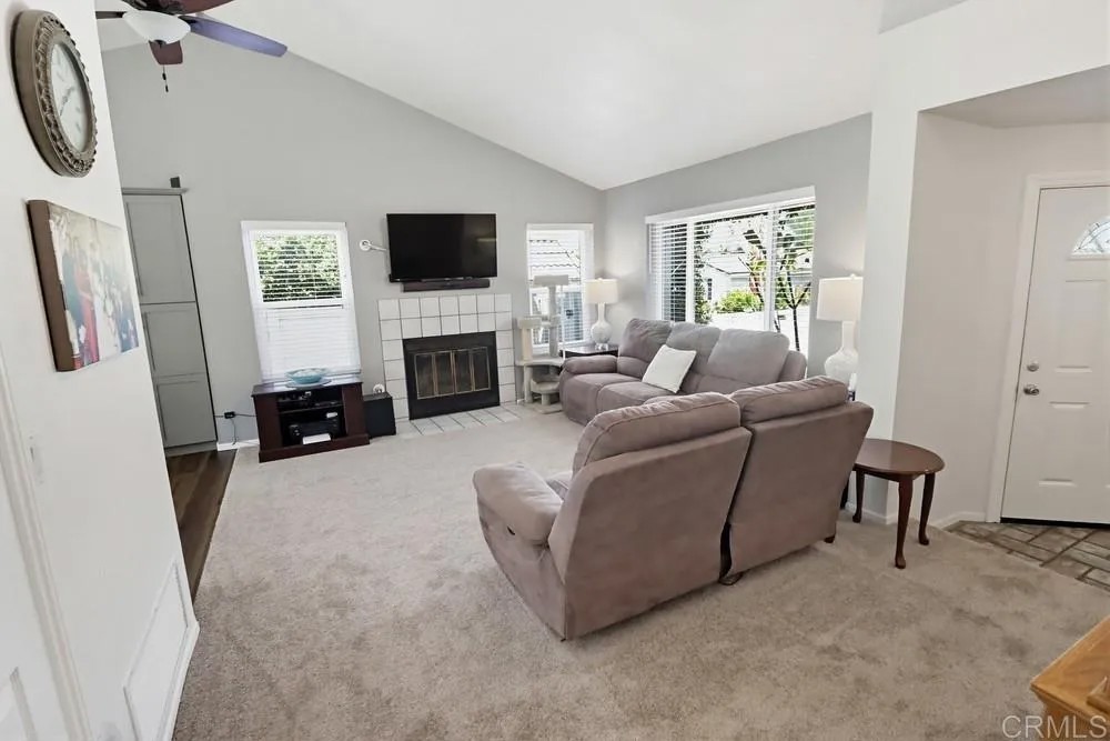 8456 Snow White Drive