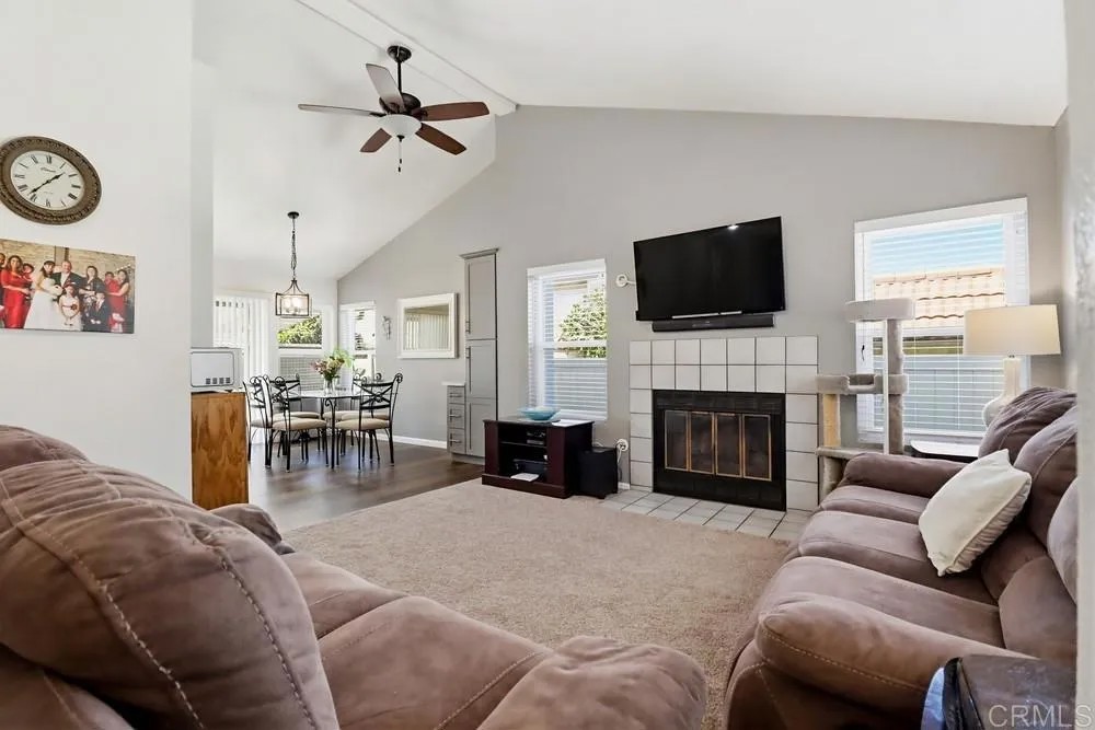 8456 Snow White Drive