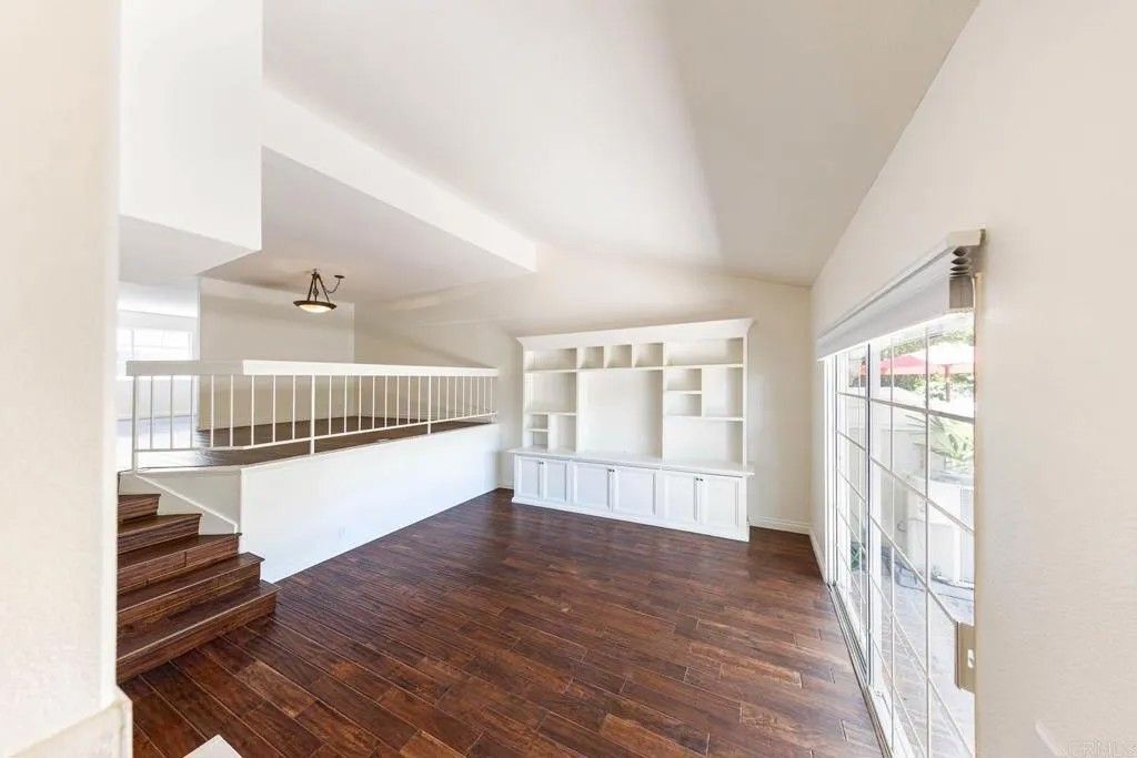 Photo of 4090 Porte De Palmas #3, San Diego, CA 92122 (MLS # NDP2604329)