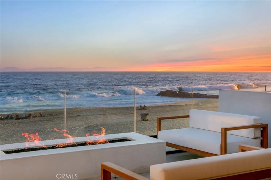 5007 Seashore Drive