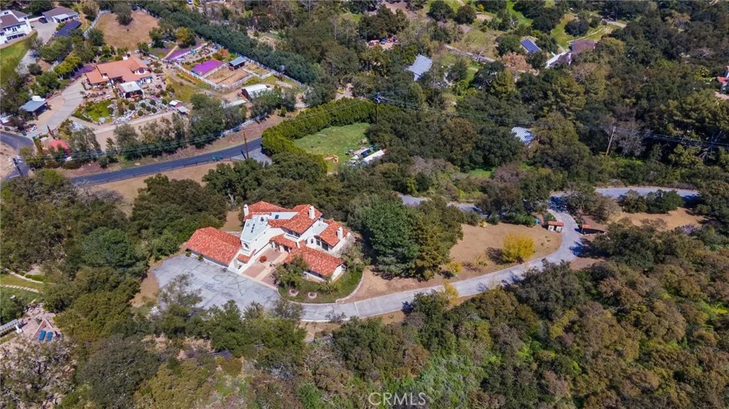 19401 Wunder Trail
