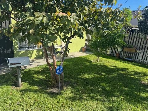 Photo of 10208 Los Angeles Street, Los Angeles, CA 90003 (MLS # DW26051301)