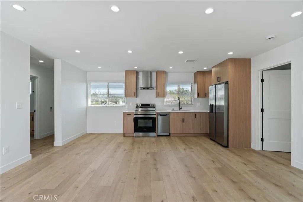 Photo of 11142 Woodley Avenue #1/2, Granada Hills, CA 91344 (MLS # BB26000845)