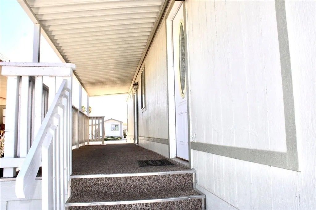 Photo of 999 S Santa Fe Ave #17, San Jacinto, CA 92583 (MLS # IV25186796)