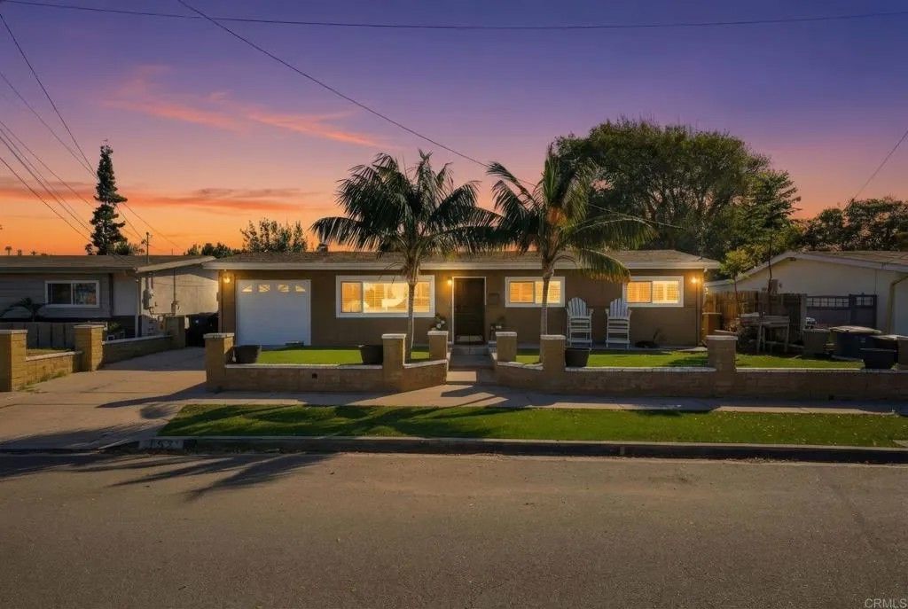 Photo of 152 E Orlando Street, Chula Vista, CA 91911 (MLS # PTP2509109)