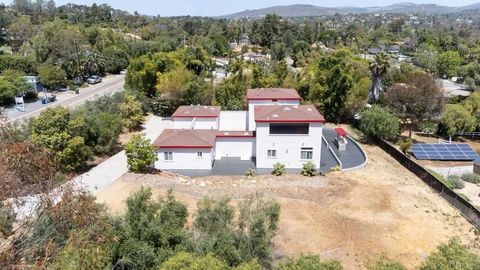 Photo of 441 Rancho Santa Fe Rd, Encinitas, CA 92024 (MLS # NDP2604538)