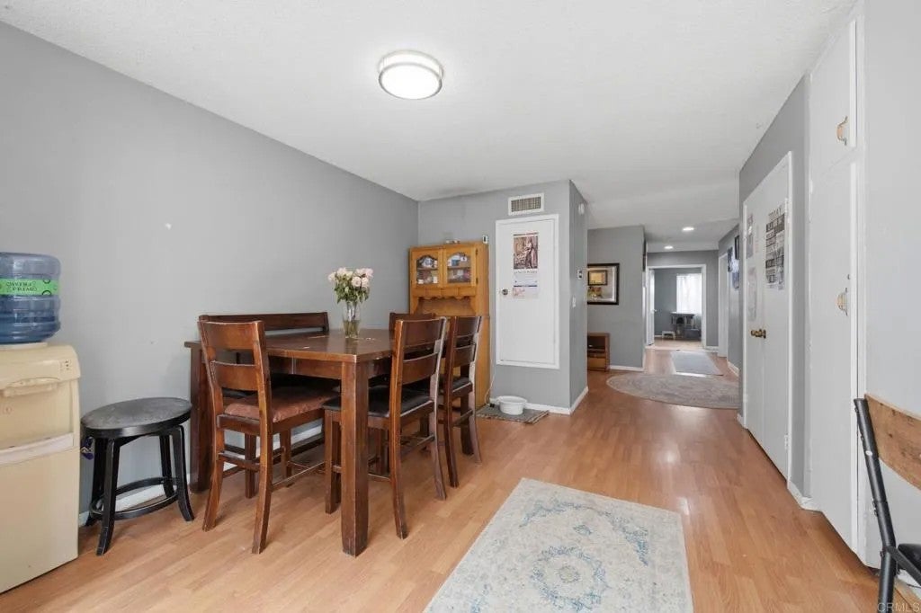 409 Prather Pl