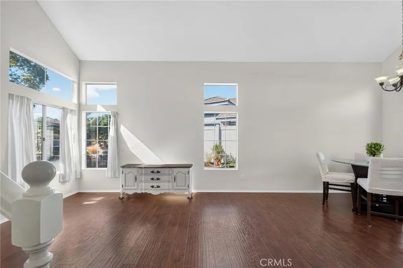 30780 Loma Linda
