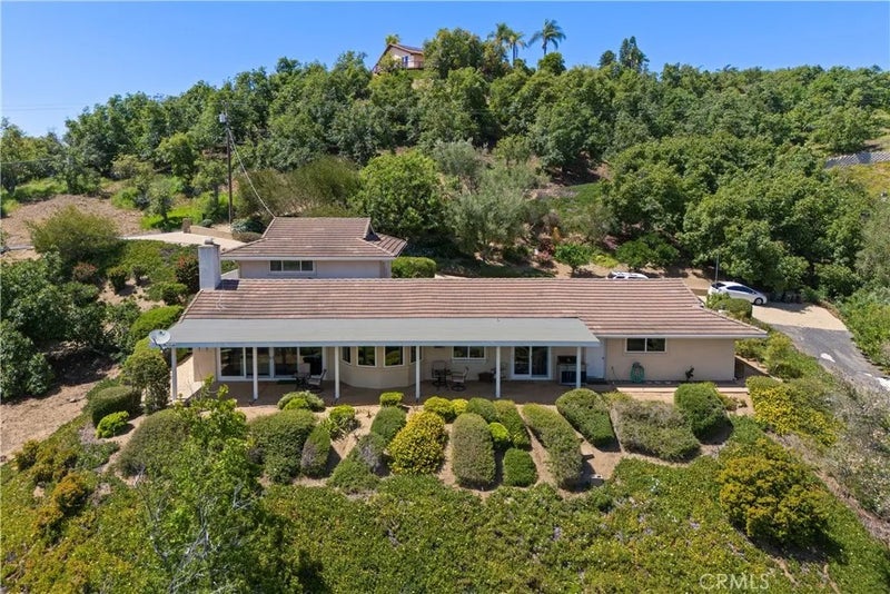 3237 Canonita Drive