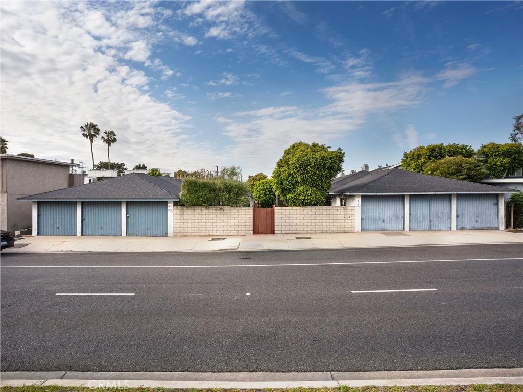 1411 Manhattan Beach