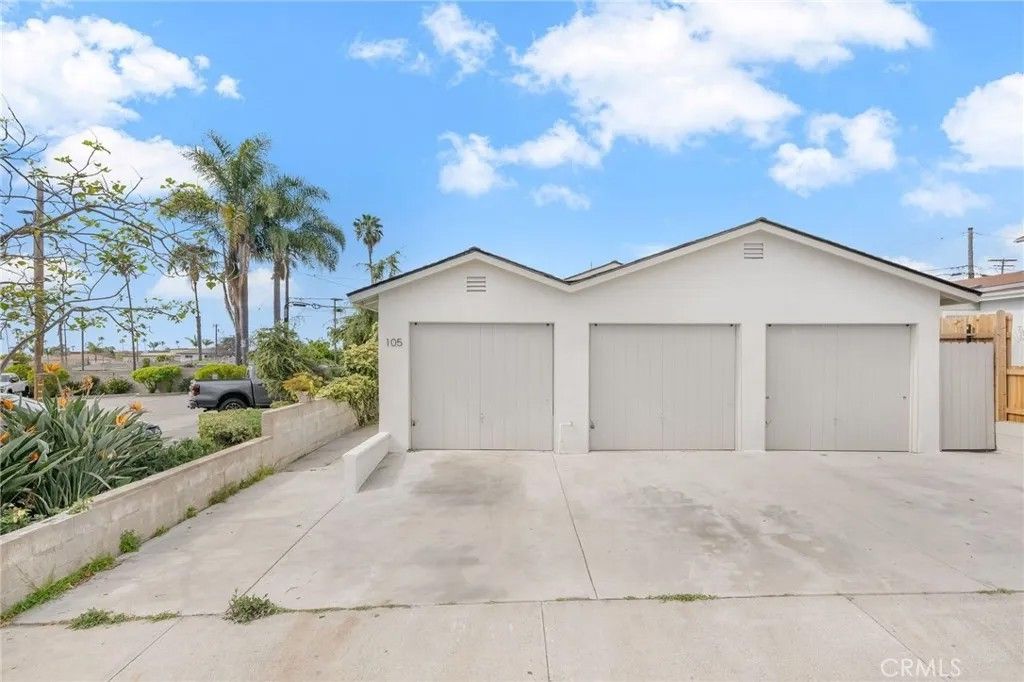 Photo of 105 E Marquita, San Clemente, CA 92672 (MLS # OC26051764)