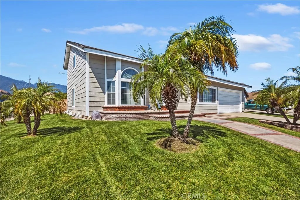 10754 Edgewood Court